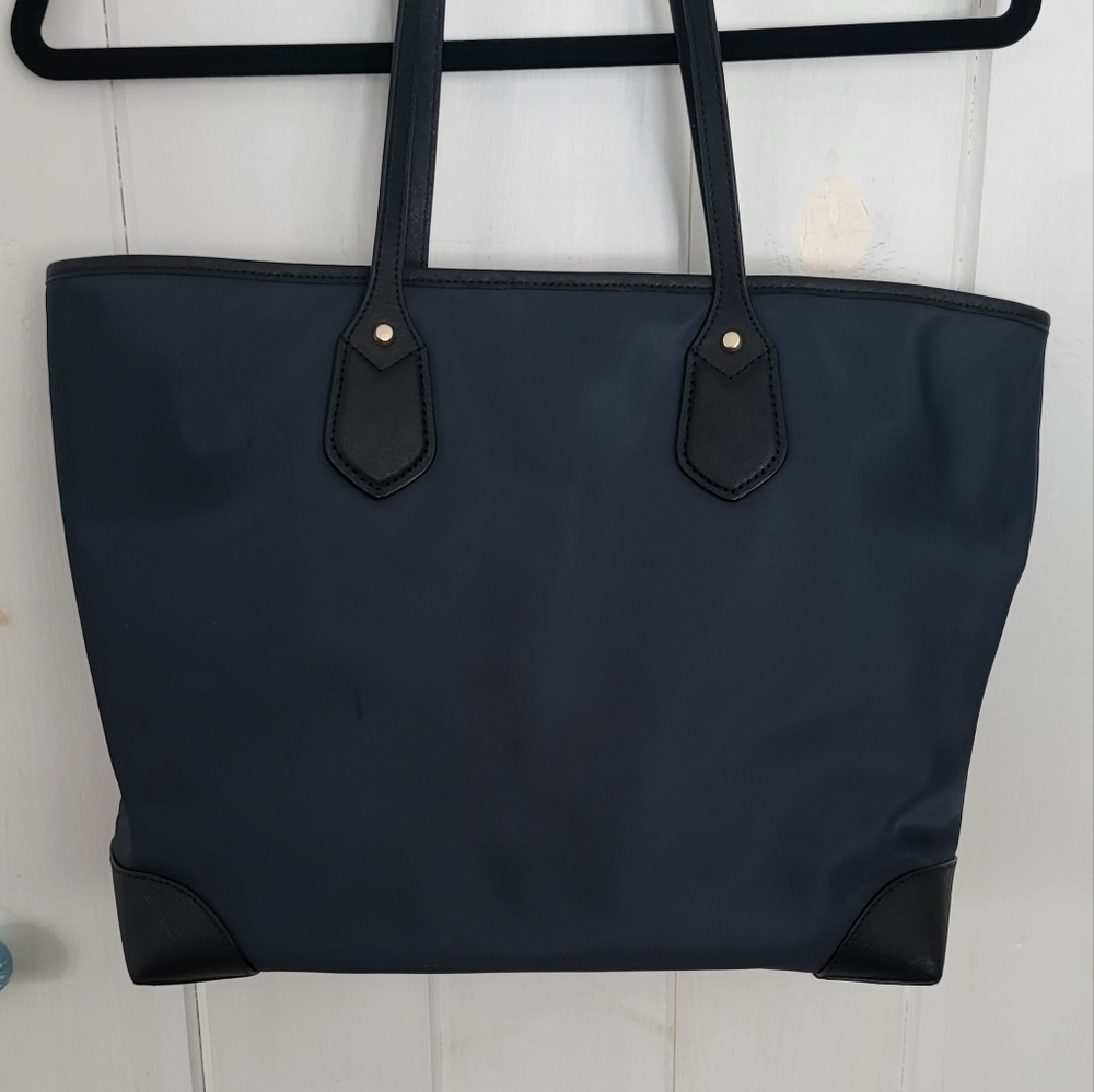 Michael Kors Eva Large Tote Bag - Picture 9 of 14